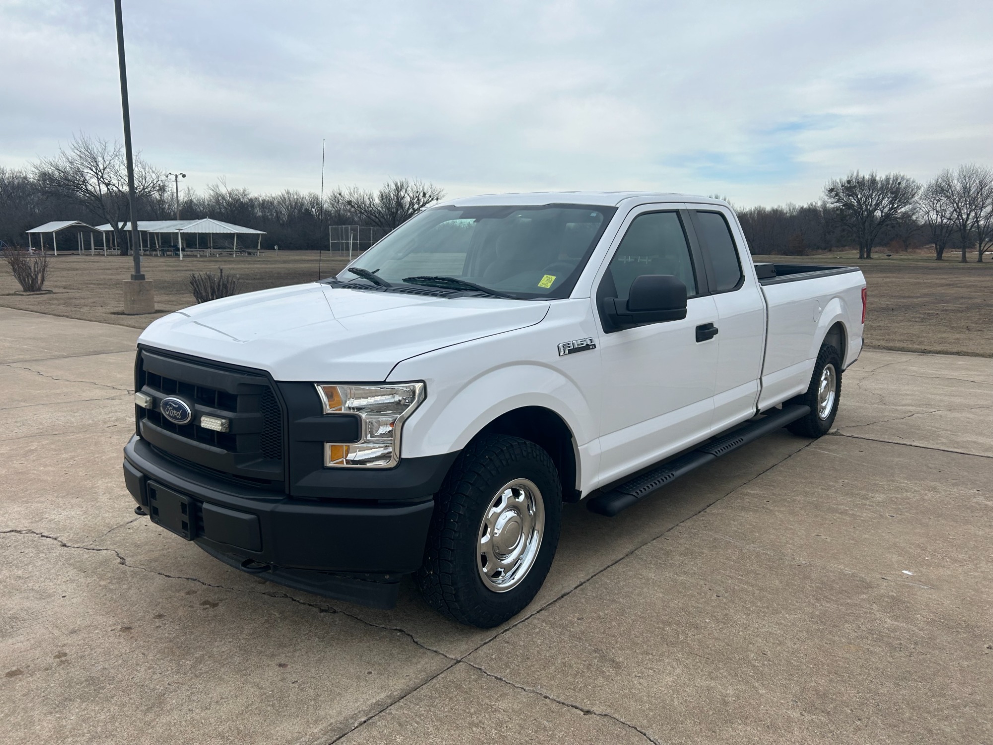 photo of 2017 Ford F-150 XL SuperCab 6.5-ft. 4WD